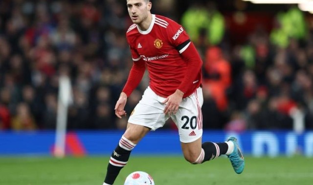 一日英超动向：曼联利物浦难兄难弟，阿森纳领跑态势不可阻挡