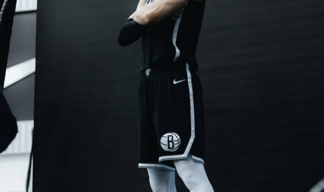 曾凡博:必须继续努力 为亚洲人打破刻板印象