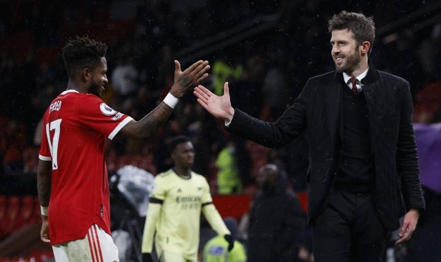 难怪曼联击败维拉，事实证明：埃梅里的战术一开始就错了