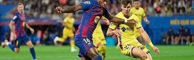 因迟到沦为替补！拉什福德戴罪立功：连续2轮西甲送助攻