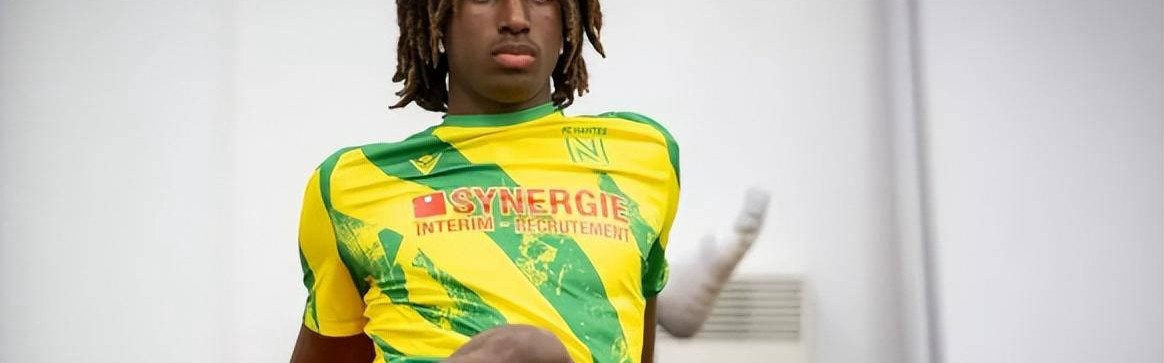 17岁法甲天才中卫塔蒂备受欧洲豪强追捧，巴萨竞逐疯抢战