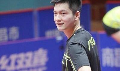 5200人主场沸腾，德甲C位加冕，樊振东凭什么让一座城倾尽全力