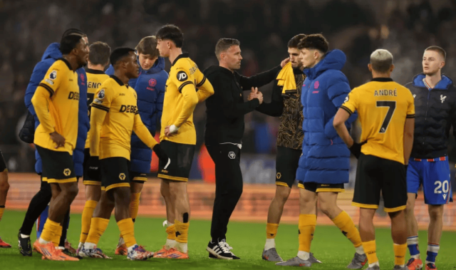 狼队平英超最差开局纪录，海外中资俱乐部陷最低谷