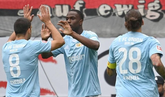 德甲最新积分榜战报：法兰克福惨败，勒沃库森遭绝平，多特紧追拜仁