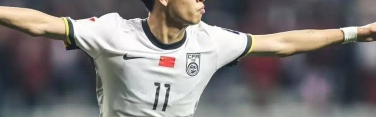 有追求！拒德甲冷板凳选择留守，王钰栋在浙江新战术下苦练射门剑指金靴