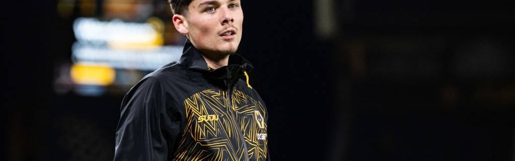 科比·梅努的曼联未来：阿莫林的态度与传奇球员的建议