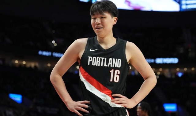 杨翰森3分半1篮板 克林根20+19开拓者胜灰熊